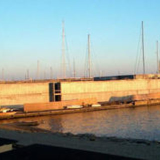 Sanremo: opere a terra di Portosole, lettore "Il Sindaco può fare pressioni per terminarle?"