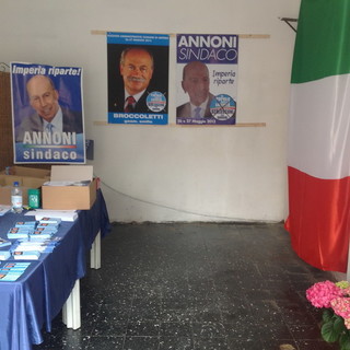 Imperia: in via Nazionale nel quartiere di Castelvecchio aperto il point elettorale di Emilio Broccoletti