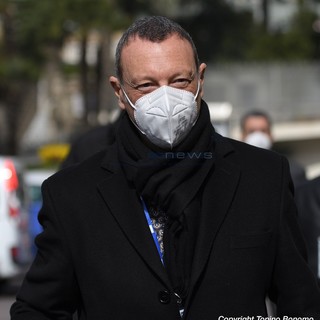 Amadeus dice no al suo 'ter' ma l'Ad della Rai Salini riapre la porta "Ora una pausa poi vedremo"