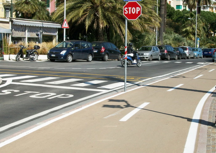 Sanremo: roller sulla ciclabile, nuova mail di una lettrice Sanremo: roller sulla ciclabile, nuova mail di una lettrice