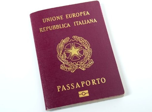 Importante novità per il cittadino: attivo, presso la Questura di Imperia, il servizio di 'passaporto a domicilio'