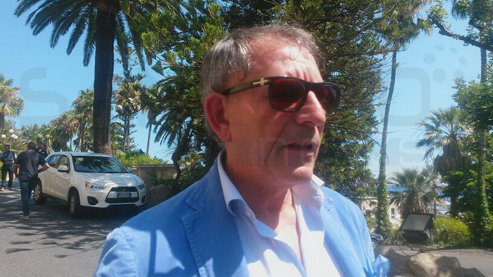 Imperia: topi dentro i cassonetti della spazzatura. La replica di Pasquale Lomurno: "la ricerca dello scandalo a ogni costo mi puzza un po' " Imperia: topi dentro i cassonetti della spazzatura. La replica di Pasquale Lomurno: "la ricerca dello scandalo a ogni costo mi puzza un po' "