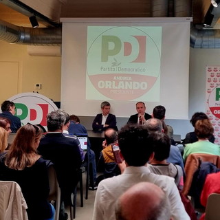 Genova: presentati questa mattina i candidati delle liste del Partito Democratico a sostegno di Andrea Orlando Genova: presentati questa mattina i candidati delle liste del Partito Democratico a sostegno di Andrea Orlando