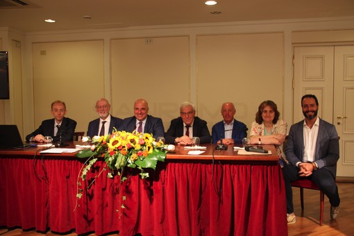 Le immagini della presentazione al Casinò di Sanremo Le immagini della presentazione al Casinò di Sanremo