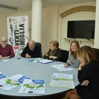 Libera sceglie Ventimiglia per la giornata in ricordo della vittime innocenti di mafia. Maura Orengo: "Sta dando grande prova di solidarietá" (Foto e Video)