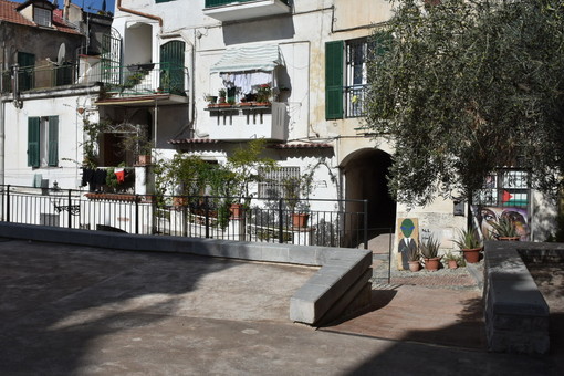 Sanremo: sopralluogo al Pinqua della Pigna, Bucci e Scajola domani a Sanremo tra i cantieri della rigenerazione urbana Sanremo: sopralluogo al Pinqua della Pigna, Bucci e Scajola domani a Sanremo tra i cantieri della rigenerazione urbana