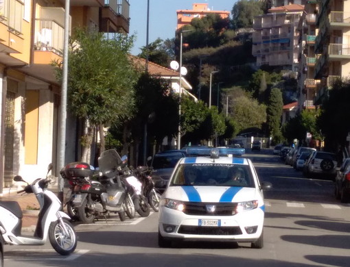 Vallecrosia: serie di interventi negli ultimi giorni, il nuovo servizio della Polizia Municipale funziona