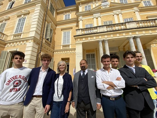 Le immagini della presentazione a villa Magnolie Le immagini della presentazione a villa Magnolie