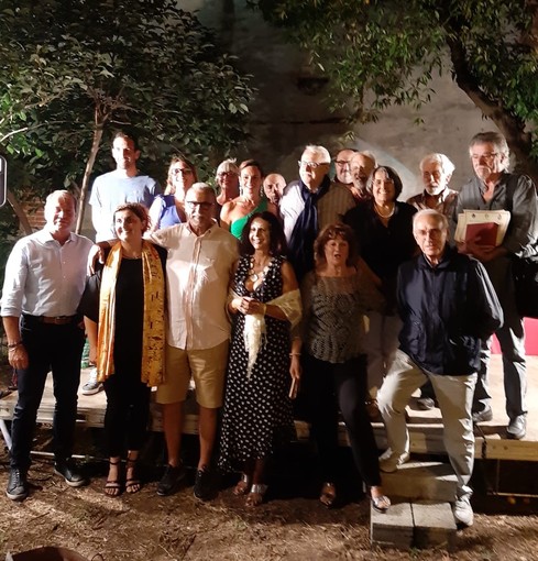 Dolceacqua: premiati i vincitori del premio letterario di poesia dialettale “Giannino Orengo” Dolceacqua: premiati i vincitori del premio letterario di poesia dialettale “Giannino Orengo”