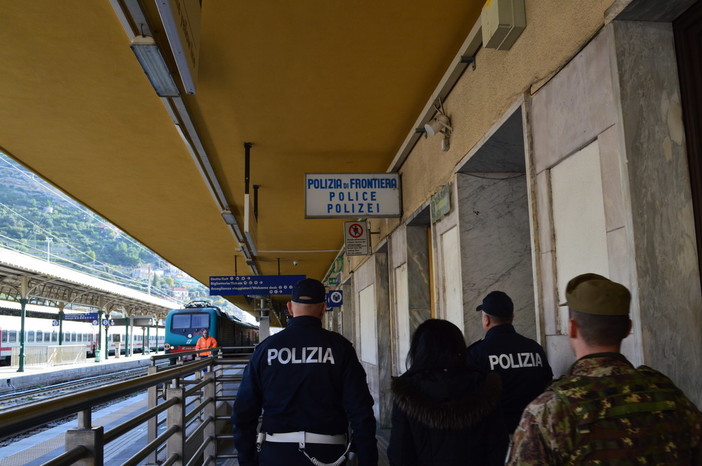 Ventimiglia: 61enne latitante per reati di mafia arrestato dalla Polizia alla stazione su un treno arrivato da Cannes