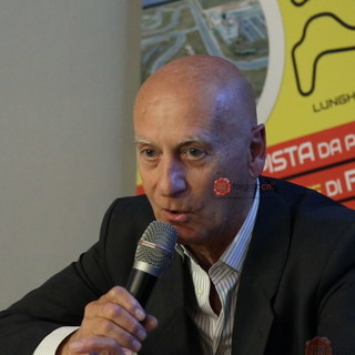 La sicurezza al centro del nuovo incontro organizzato dalla Confesercenti di Imperia La sicurezza al centro del nuovo incontro organizzato dalla Confesercenti di Imperia
