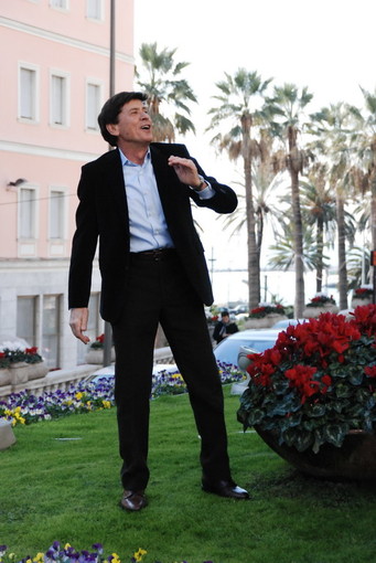 Presentazione 61° Festival di Sanremo: si parla di Fiorello e della contro-programmazione