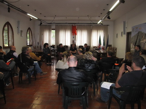 Dolceacqua: presentata ieri l'Enoteca Regionale vicino al Castello dei Doria Dolceacqua: presentata ieri l'Enoteca Regionale vicino al Castello dei Doria