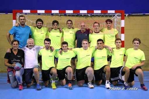 Pallamano, Serie B. Un Ventimiglia super trafigge la Riviera Handball (VIDEO)