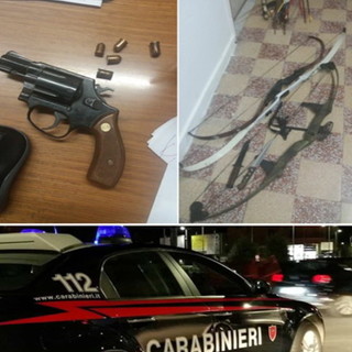 Ventimiglia: lite tra vicini, due tedeschi minacciano un uomo di morte, intervento dei Carabinieri Ventimiglia: lite tra vicini, due tedeschi minacciano un uomo di morte, intervento dei Carabinieri