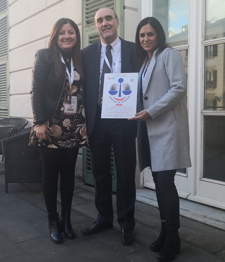 Premio speciale per il 'Comprensivo 2' di Ventimiglia al congresso dell'Anm di Genova (Foto)