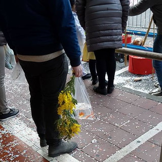 Arma di Taggia: un lettore "Consegnati troppi pesciolini a singoli bimbi, alcuni sono rimasti senza"