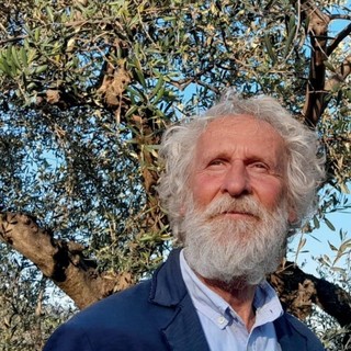 "La terra degli ulivi", lo spettacolo di Pino Petruzzelli va in scena a San Biagio della Cima (Foto)
