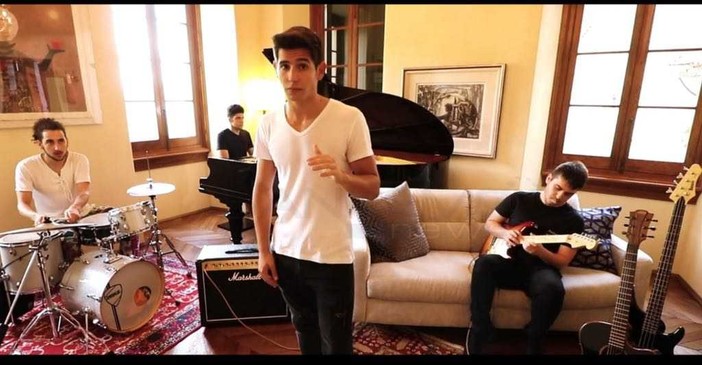 Ceriana: Paolo Martini racconta le 'Emozioni Potenti', "Sono la voce di un bimbo e del suo bisogno di papà" (Foto e video)