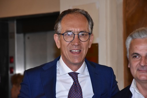 Sanremo: il Sindaco Biancheri "Mi ha contattato il Pd per la candidatura a governatore, ma ho rifiutato" Sanremo: il Sindaco Biancheri "Mi ha contattato il Pd per la candidatura a governatore, ma ho rifiutato"