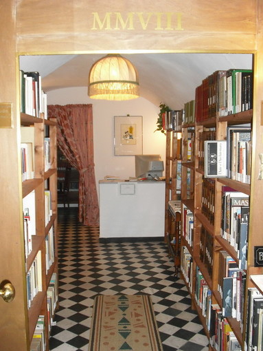Sanremo: dopo la pausa di 2 settimane riapre domani la 'Piccola Biblioteca della Pigna'