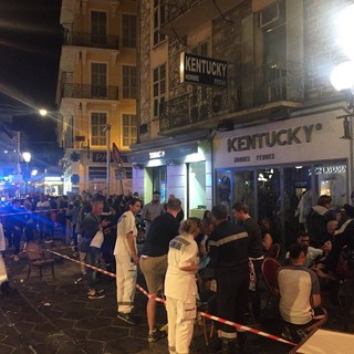 Foto tra da Twitter Aks