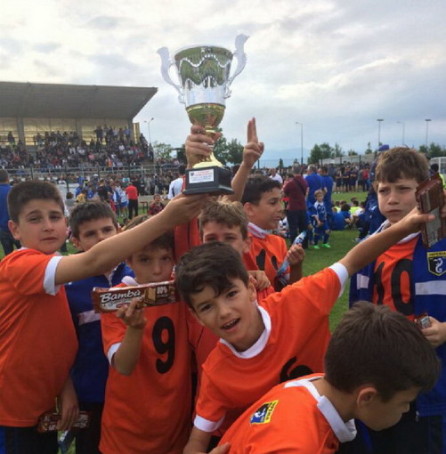 I Pulcini 2005 e 2006 dell’Asd Imperia vincono i tornei di Centallo e Cuneo e la ‘Coppa Primavera’ di San Bartolomeo al Mare I Pulcini 2005 e 2006 dell’Asd Imperia vincono i tornei di Centallo e Cuneo e la ‘Coppa Primavera’ di San Bartolomeo al Mare