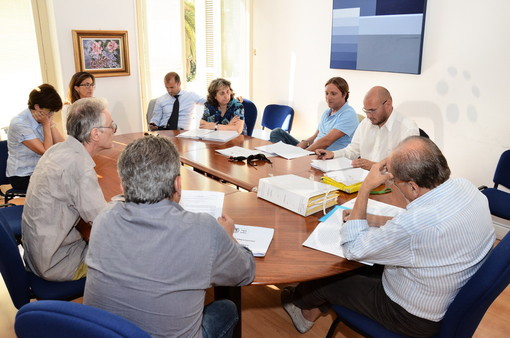 Sanremo: mozione sul 'baratto amministrativo' bocciata in prima commissione, ma la maggioranza lo rimetterà in discussione Sanremo: mozione sul 'baratto amministrativo' bocciata in prima commissione, ma la maggioranza lo rimetterà in discussione