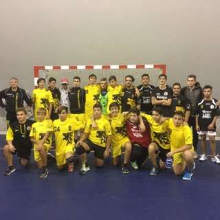 Grande spettacolo nel match tra under 18 e under 16 della Pallamano Ventimiglia