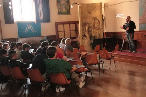 Sanremo: l'Accademia di Belle Arti ha incontrato le classi delle Scuole Superiori