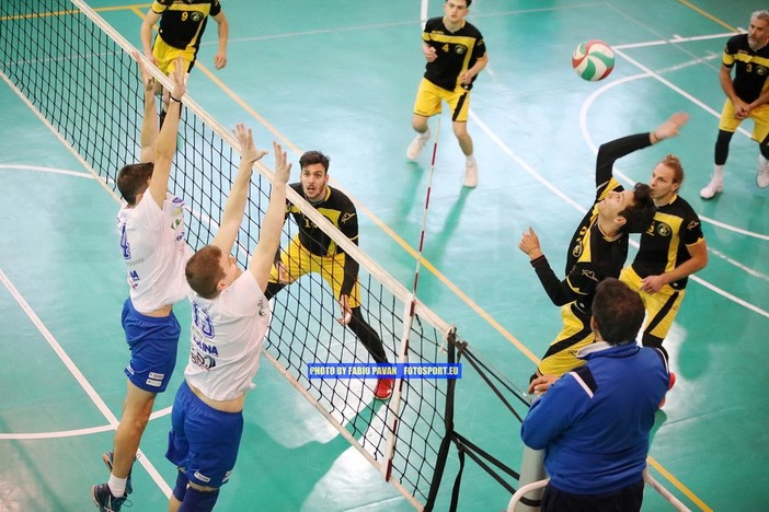 La Grafiche Amadeo a ‘lezione’ di francese: il sestetto giallo nero ad un quadrangolare a Beausoleil