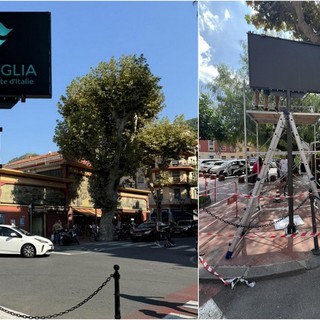 Ventimiglia, comunicazioni istituzionali e promozione di eventi: in città spuntano pannelli luminosi (Foto) Ventimiglia, comunicazioni istituzionali e promozione di eventi: in città spuntano pannelli luminosi (Foto)