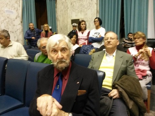 Imperia: è morto ad 82 anni il Comandante Federico Calzia, noto per le sue presenze in Consiglio comunale