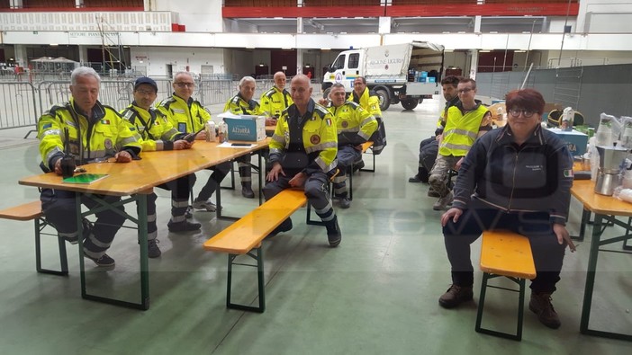 Sanremo: allestita l'accoglienza per gli sfollati matuziani ma al Mercato dei Fiori non c'è nessuno (Foto) Sanremo: allestita l'accoglienza per gli sfollati matuziani ma al Mercato dei Fiori non c'è nessuno (Foto)