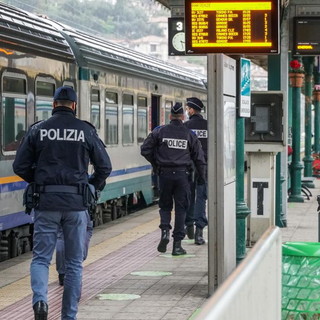 Ventimiglia, 425 espulsioni e 5.882 riammissioni alla frontiera nel 2024: ridotti i bivacchi e rafforzata la sicurezza