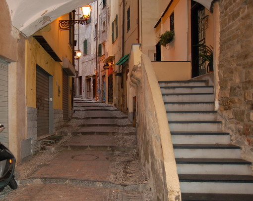 Sanremo: nella Pigna ecco la 'Festa dei Popoli' Sanremo: nella Pigna ecco la 'Festa dei Popoli'