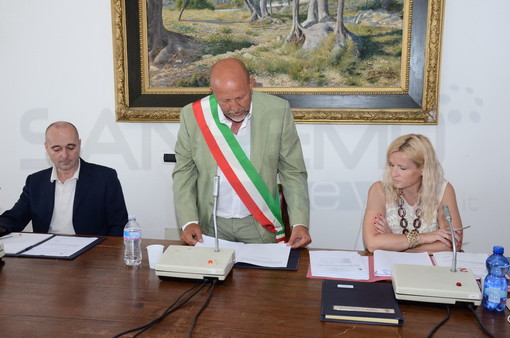 Ospedaletti: lunedì prossimo torna il Consiglio comunale, in discussione il Bilancio 2015 ed il triennale Ospedaletti: lunedì prossimo torna il Consiglio comunale, in discussione il Bilancio 2015 ed il triennale