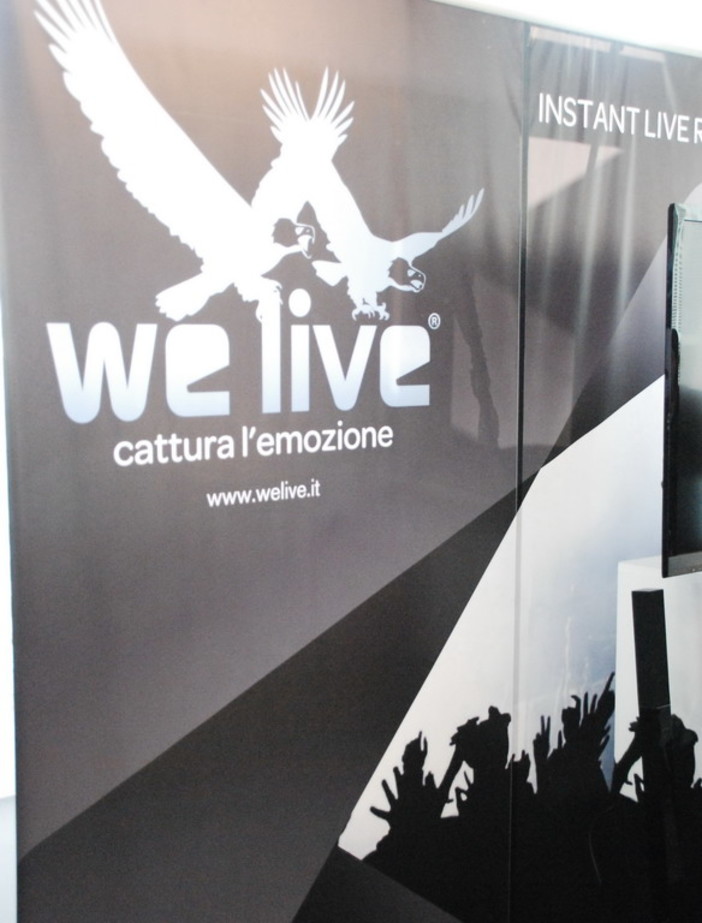 Sanremoff: un grandissimo successo per i concerti su usb insieme a Welive Sanremoff: un grandissimo successo per i concerti su usb insieme a Welive