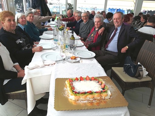 Sanremo: la professoressa Torretto ha compiuto 101 anni, grande festa con gli allievi di un tempo (Foto)