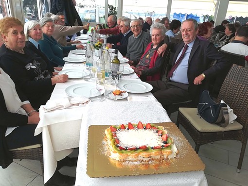 Sanremo: la professoressa Torretto ha compiuto 101 anni, grande festa con gli allievi di un tempo (Foto)