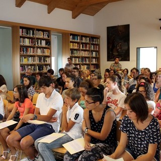 Ventimiglia: sala della Biblioteca Aprosiana gremita per il Premio Letterario dei Ragazzi 2015
