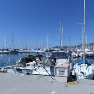 #Sanremo2015: la programmazione di Radio Rosa dallo yacht Ddt Music ancorato alla banchina di Portosole