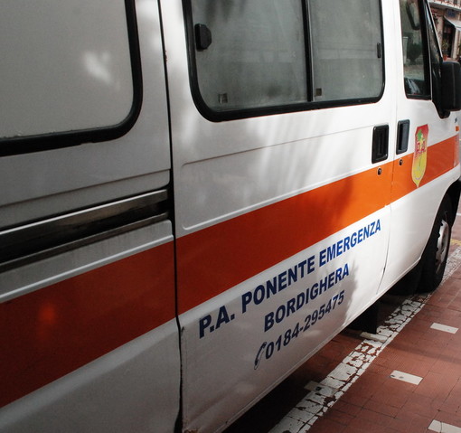 Bordighera: donna si lussa una spalla cadendo alla Madonna della Ruota Bordighera: donna si lussa una spalla cadendo alla Madonna della Ruota