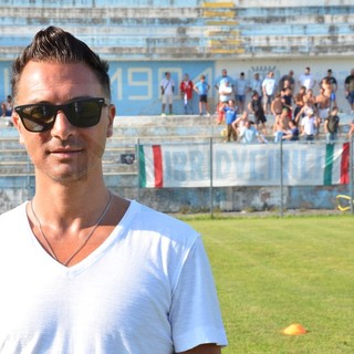 Unione Sanremo: il presidente Bersano è allibito "E' più facile che i tifosi si diano appuntamento ad Arma di Taggia" Unione Sanremo: il presidente Bersano è allibito "E' più facile che i tifosi si diano appuntamento ad Arma di Taggia"