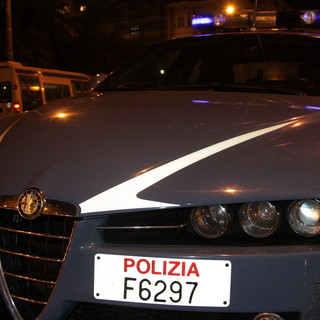 Sanremo: vendita di merce contraffatta e controlli nei locali, giornata impegnativa per la Polizia