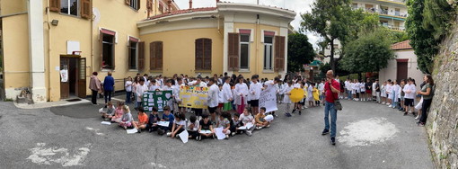 All'Istituto Comprensivo Centro Ponente, concluso il Progetto Kairos del Lions Club Sanremo Matutia All'Istituto Comprensivo Centro Ponente, concluso il Progetto Kairos del Lions Club Sanremo Matutia