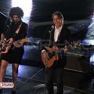 61° Festival di Sanremo: quarta serata (2a parte), le più belle foto in diretta dal Teatro Ariston
