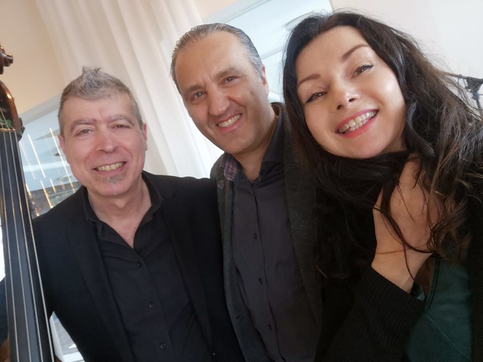 Dieci anni di Folies Royal a Sanremo: oltre cinquanta serate di musica e spettacolo