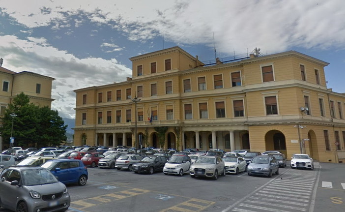 Gli uffici della Questura di Imperia al freddo da cinque giorni: il sindacato Silp “Situazione inammissibile” Gli uffici della Questura di Imperia al freddo da cinque giorni: il sindacato Silp “Situazione inammissibile”