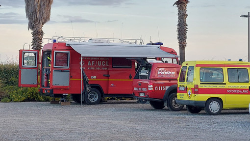 Anche l'unità cinofila dei Vigili del Fuoco di Imperia nelle ricerche di un uomo scomparso a Savona (Foto)